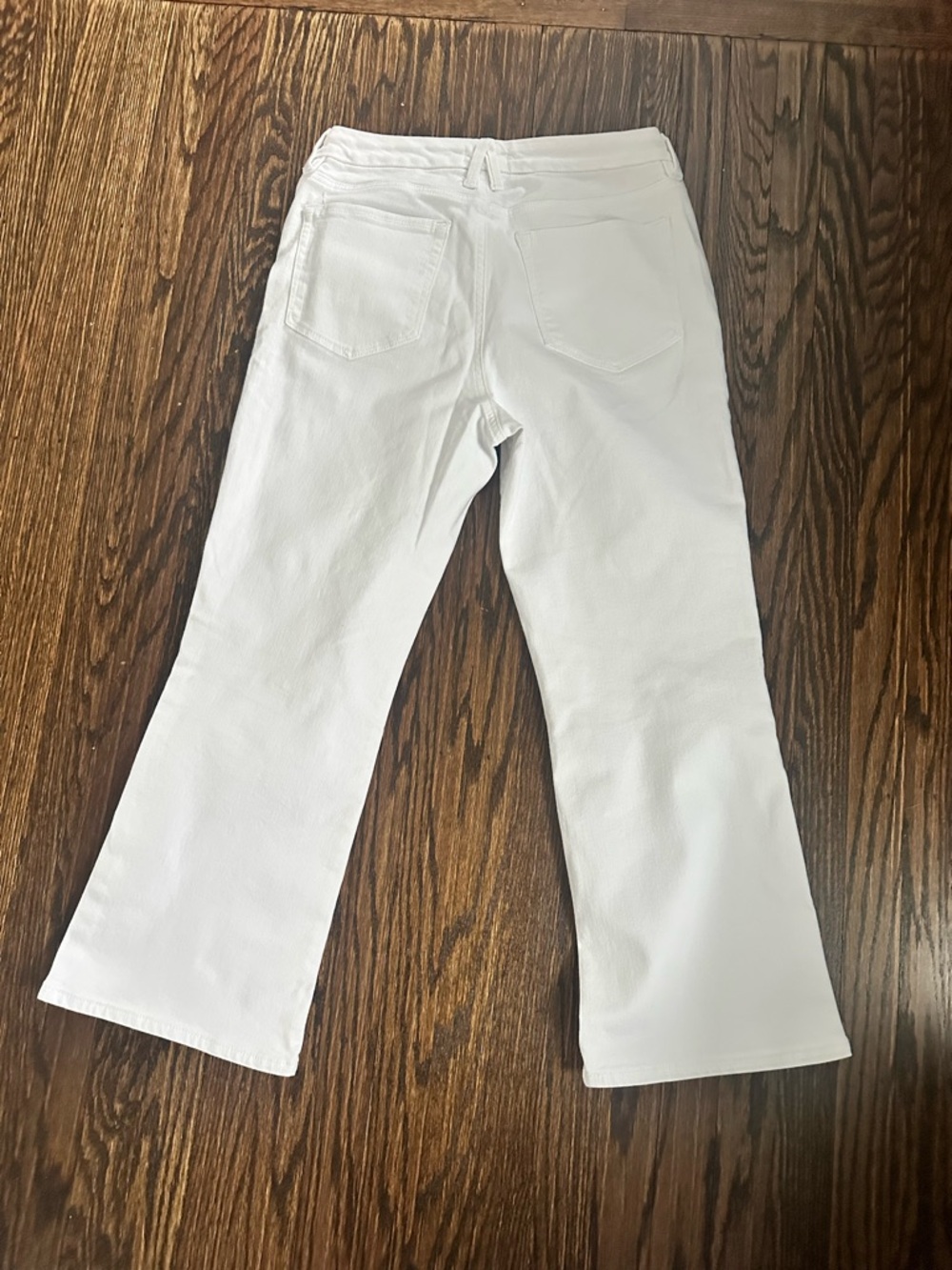 Good American White Mid-Rise Jeans - Picture 6 of 6